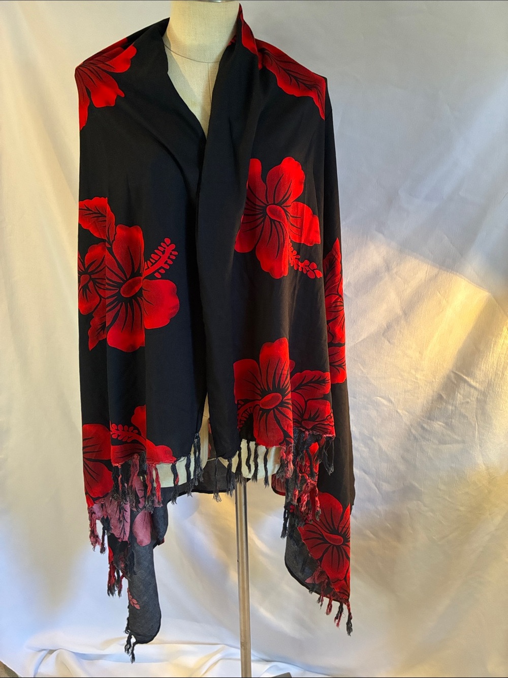 NWT HAWAII black and bold red long sarong with fringe 60 X 42 shawl wrap scarf